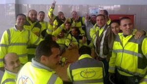 Egypt-port-workers